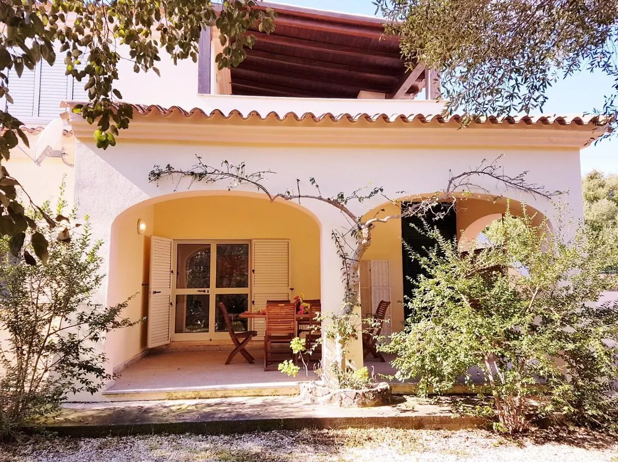 Villa Scogliera Holiday Houses Cala Liberotto