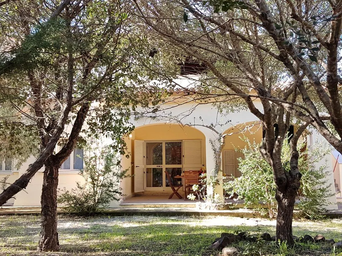 Apartment Villa Scogliera Holiday Houses Cala Liberotto Italien