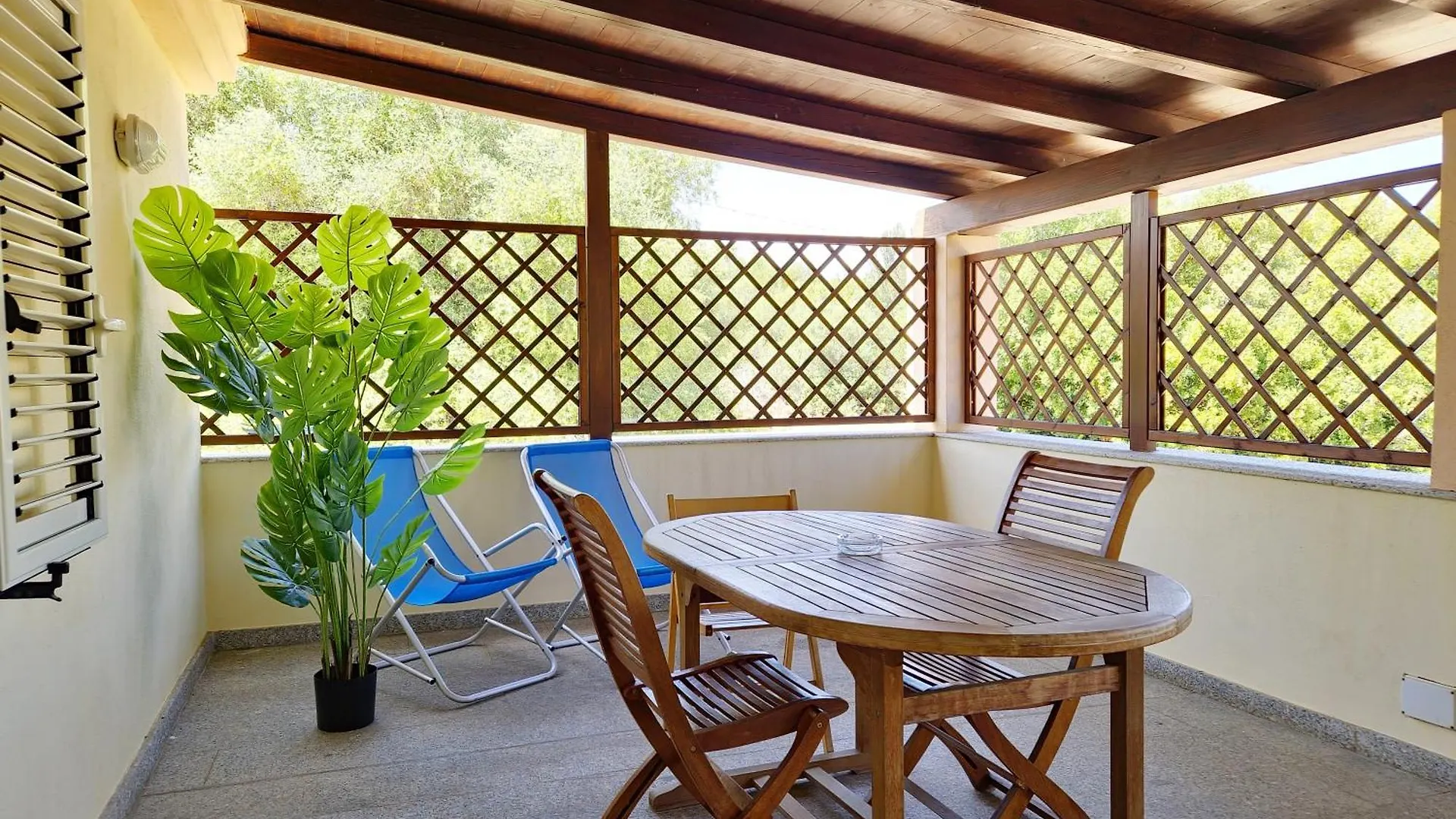 Villa Scogliera Holiday Houses Cala Liberotto 0*,