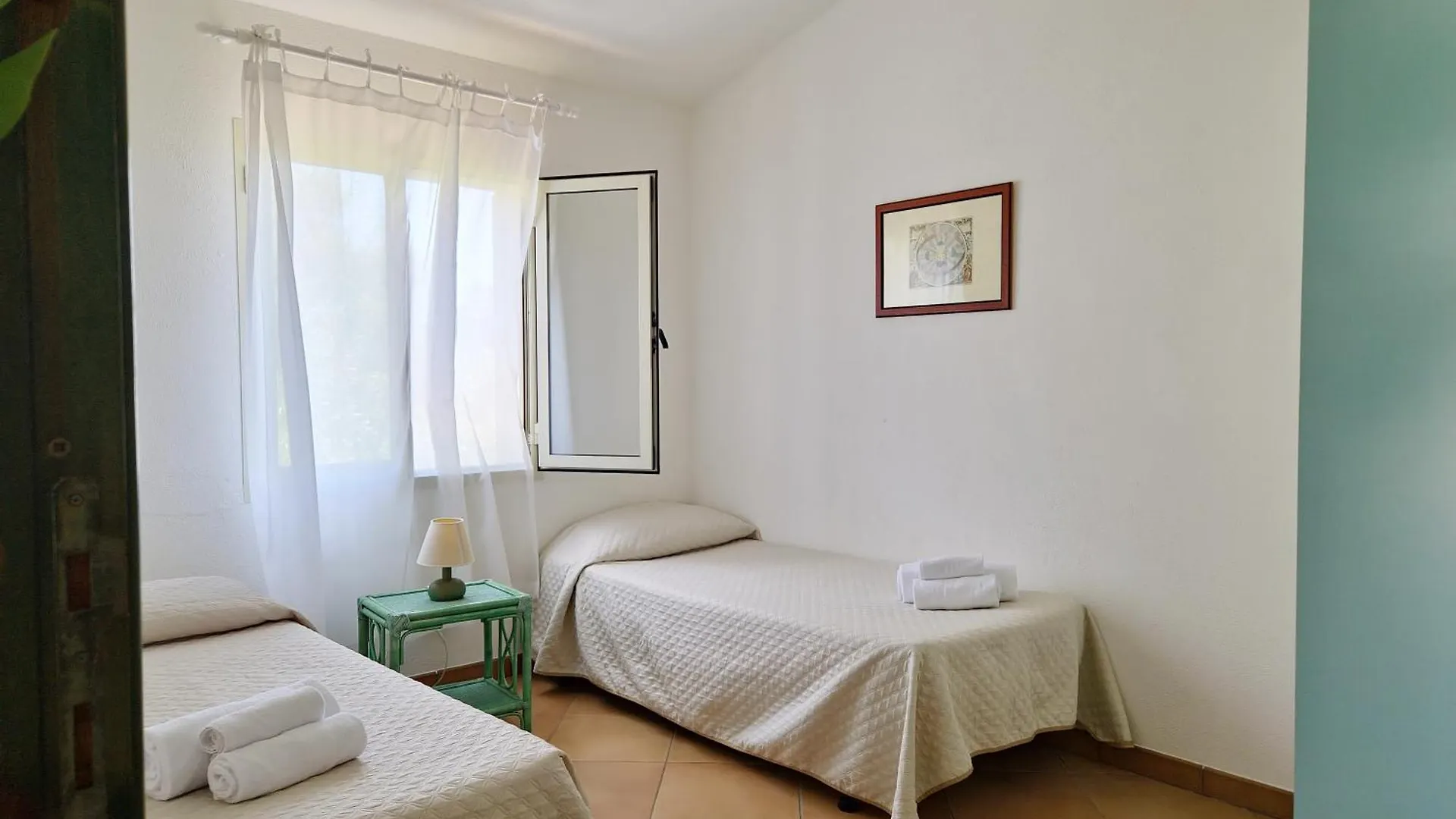 Villa Scogliera Holiday Houses Cala Liberotto 0*,